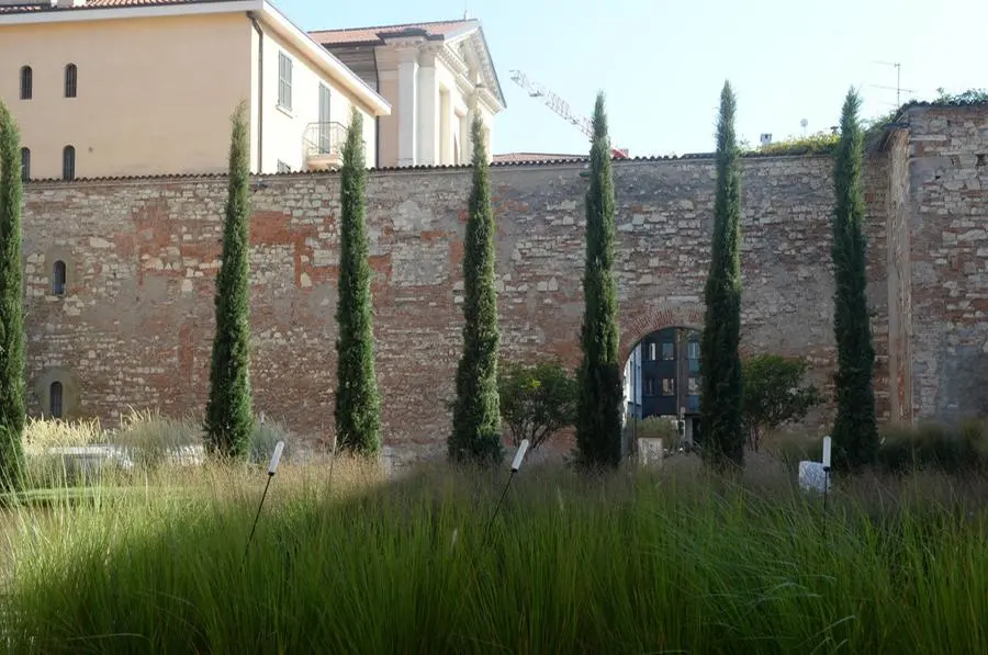 Le installazioni in piazzetta Bruno Boni per il Landscape Festival