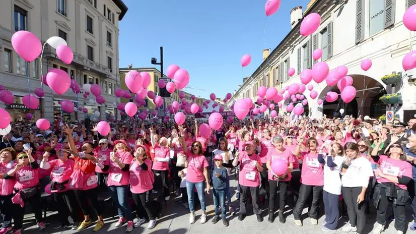 Una passata edizione di Race for the Cure - Foto Marco Ortogni Neg © www.giornaledibrescia.it