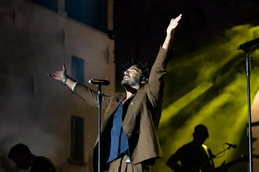 Francesco Renga e Nek in concerto in piazza Loggia