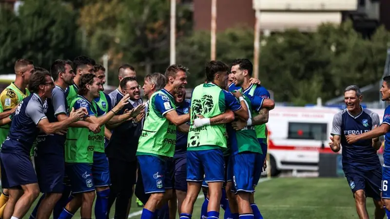 Calcio, serie B: FeralpiSalò-Modena 1-1 (primo tempo)