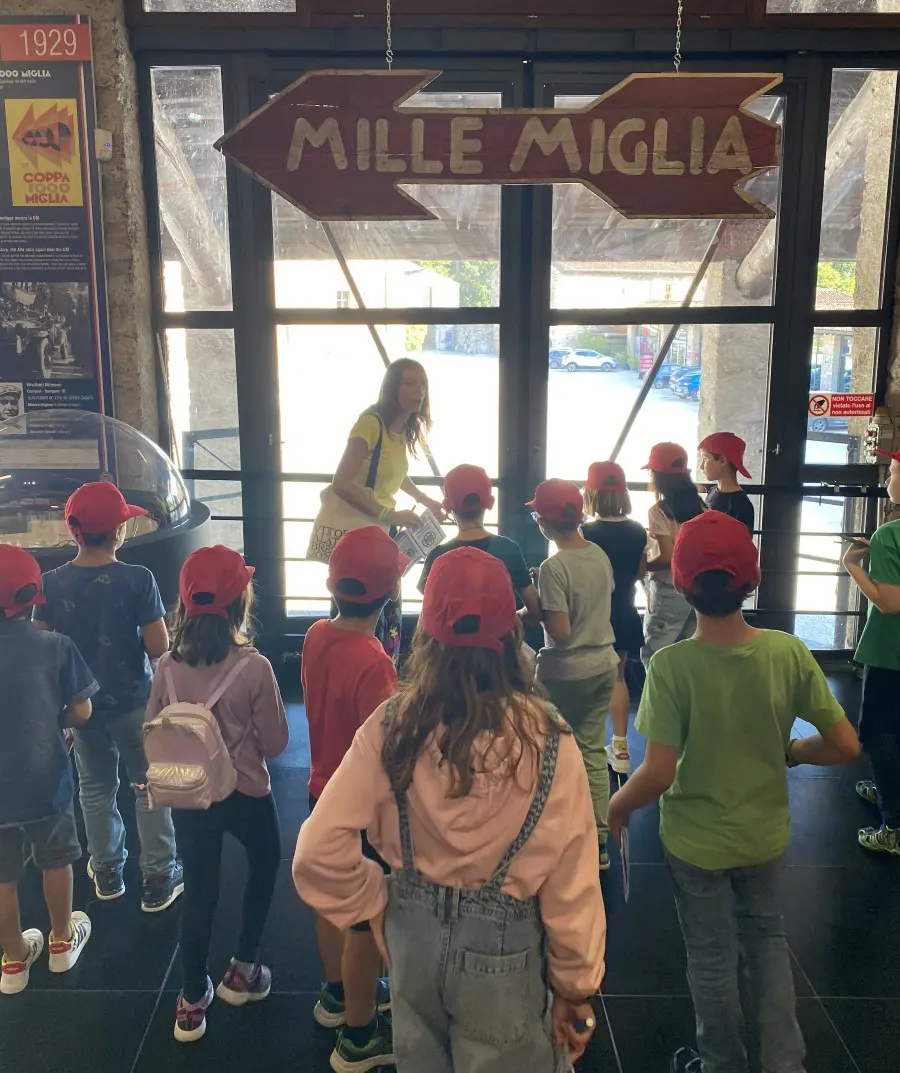 I bambini al Museo Mille Miglia con la Pimpa