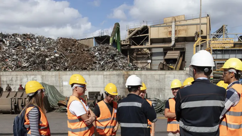 La gestione delle scorie richiede enorme attenzione - © www.giornaledibrescia.it