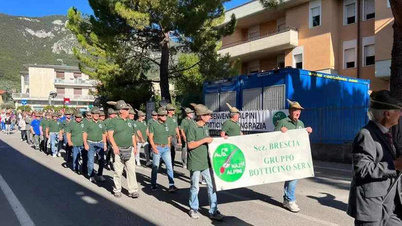 Botticino, cento anni degli Alpini di Sera e San Gallo