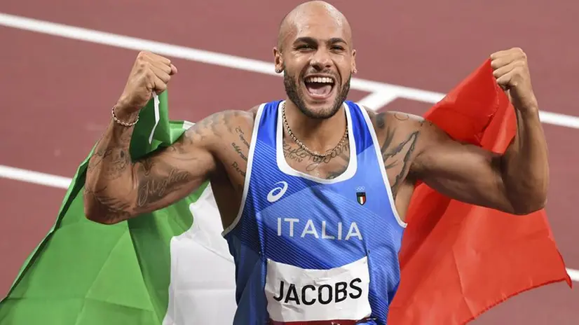 Jacobs vince la finale dei 100 metri alle Olimpiadi di Tokyo 2020 - Foto Ansa/Ciro Fusco © www.giornaledibrescia.it