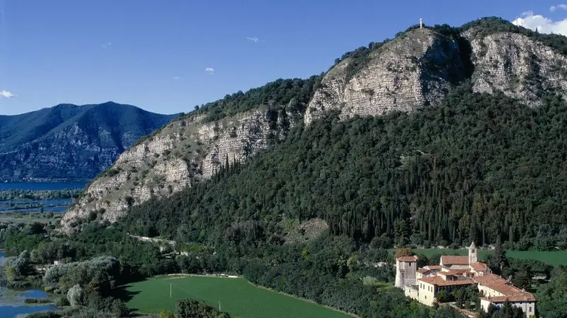 Una veduta della Riserva Naturale delle Torbiere sebine - © www.giornaledibrescia.it