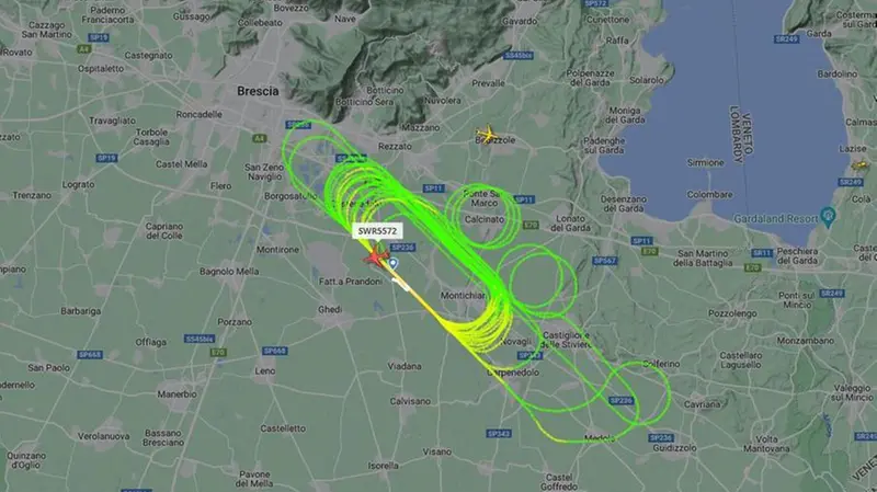 La traccia radar del Boeing 777-300ER di Swiss in addestramento sull'aeroporto di Montichiari (immagine tratta da Flightradar24)