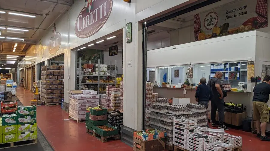 Una notte al mercato ortofrutticolo di Brescia