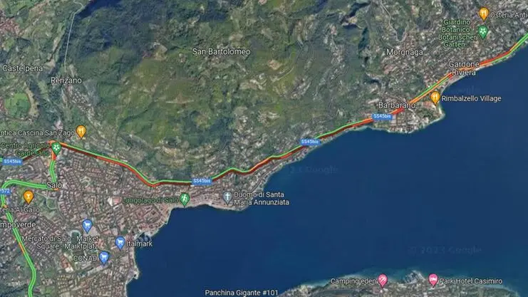 Il traffico intenso sulla Gardesana visto su Google Maps