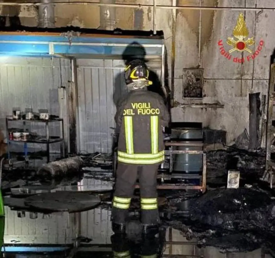 L'intervento dei Vigili del Fuoco in azienda a Calcinato