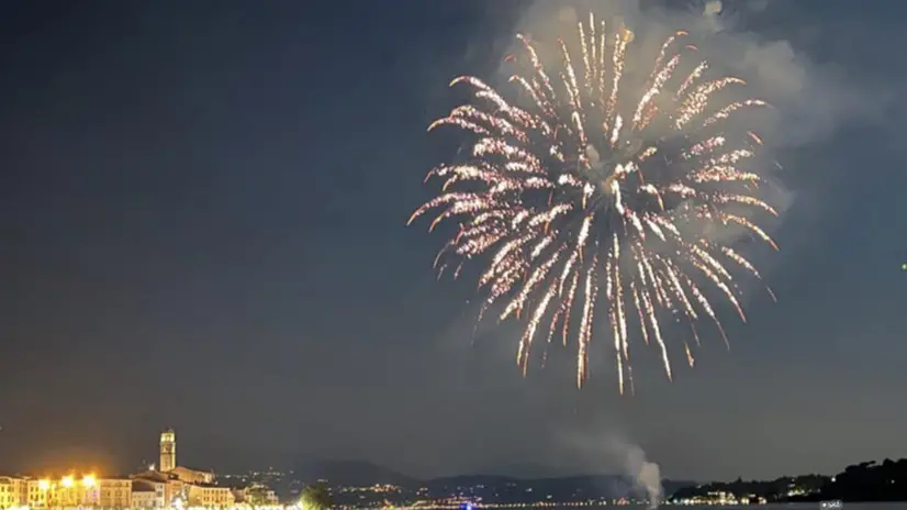 Fuochi d'artificio lago di Garda 2024: dove e quando