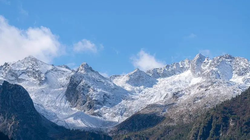 La prima neve a Ponte di Legno (foto d'archivio) - © www.giornaledibrescia.it