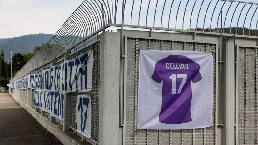 La contestazione degli Ultras contro Massimo Cellino