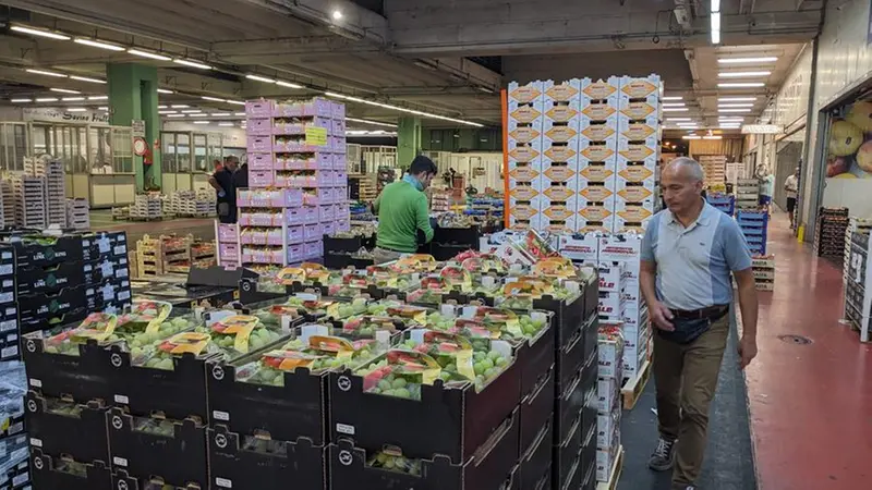 Si contratta e si assaggia la merce © www.giornaledibrescia.it