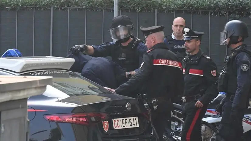 I carabinieri dei reparti speciali hanno liberato il piccolo e arrestato il padre