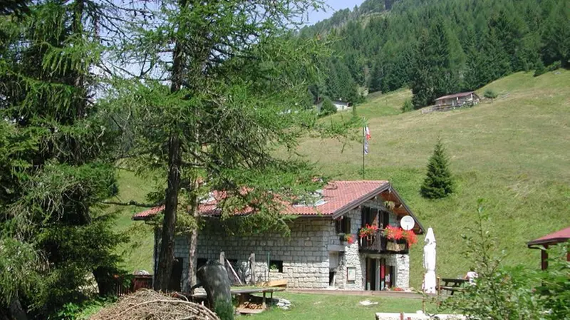 Rifugio Volano De Marie, Cimbergo - Foto © www.giornaledibrescia.it