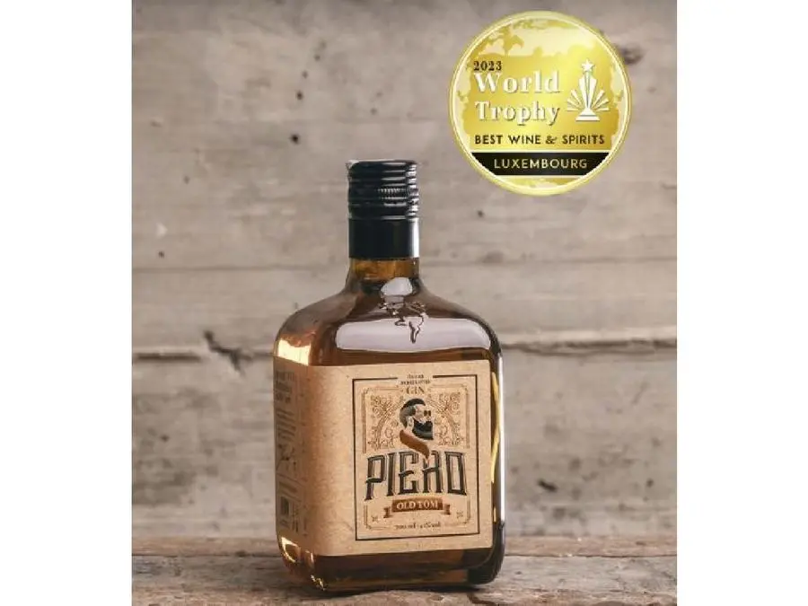 Stampo ghiaccio – PIERO Dry Gin