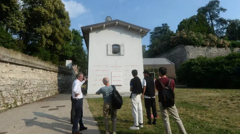 L'installazione ad Ambiente Parco per ascoltare il ghiacciaio dell'Adamello