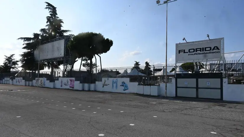 La discoteca Florida di Ghedi, com'è oggi (fotografata in un giorno di chiusura)