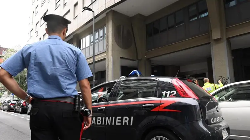 Il corpo di un senzatetto trovato in via Benedetto Croce in città