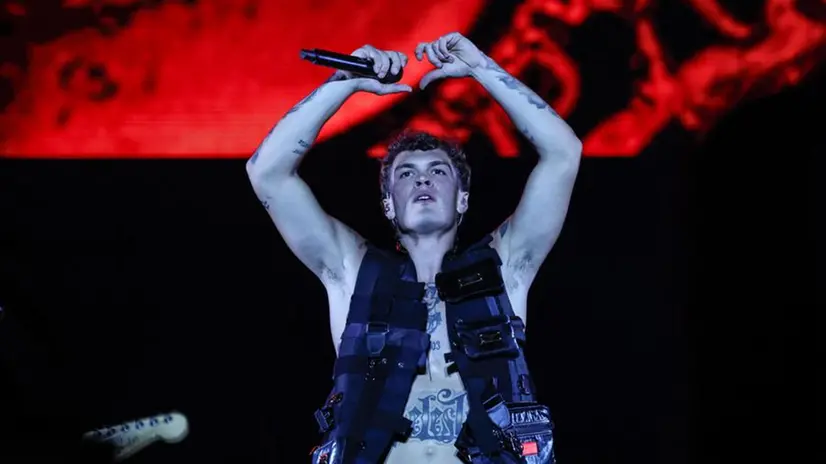Blanco in concerto allo stadio Olimpico di Roma