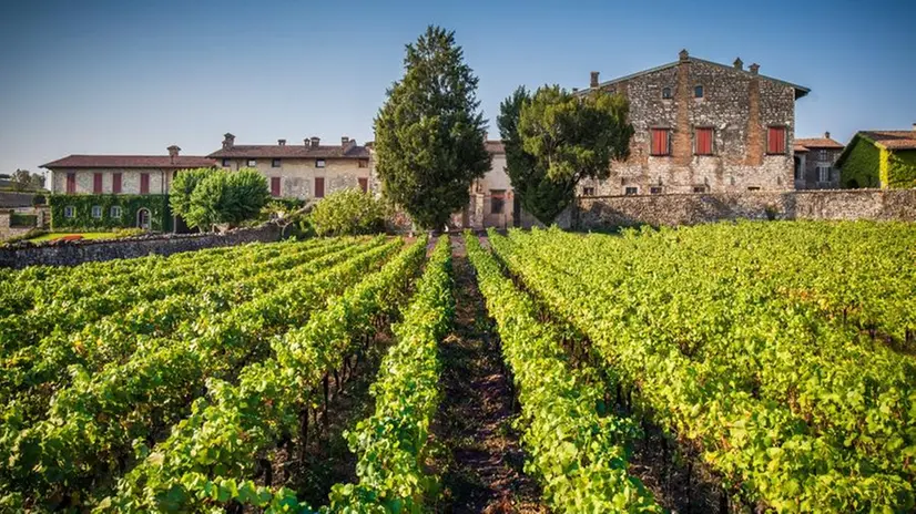 Un romantico scorcio di un angolo di Corte Franca - © www.giornaledibrescia.it