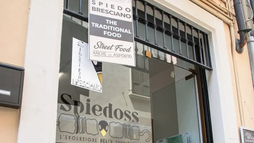 Spiedos, in via Gabriele Rosa, propone lo spiedo in varie versioni