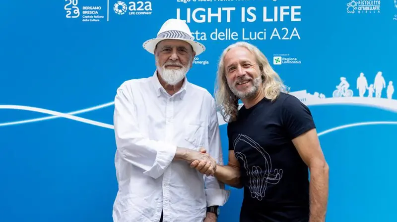 Michelangelo Pistoletto e Angelo Bonello all'inaugurazione dell'esposizione