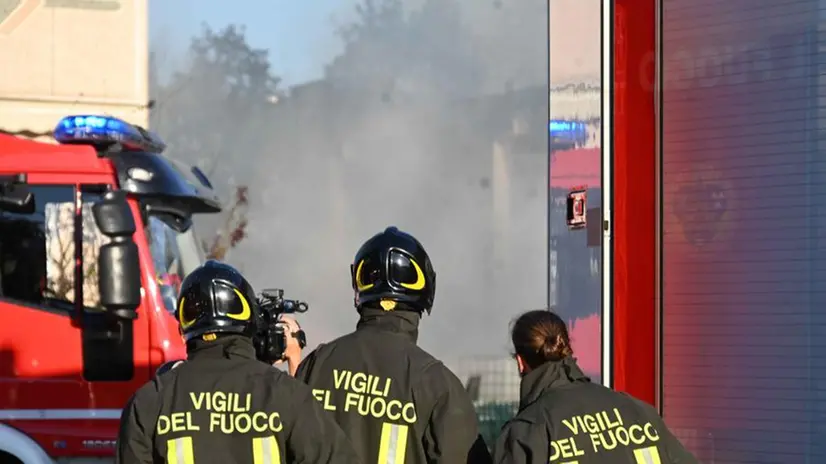Il rogo nella sede del Cipiesse di Rezzato