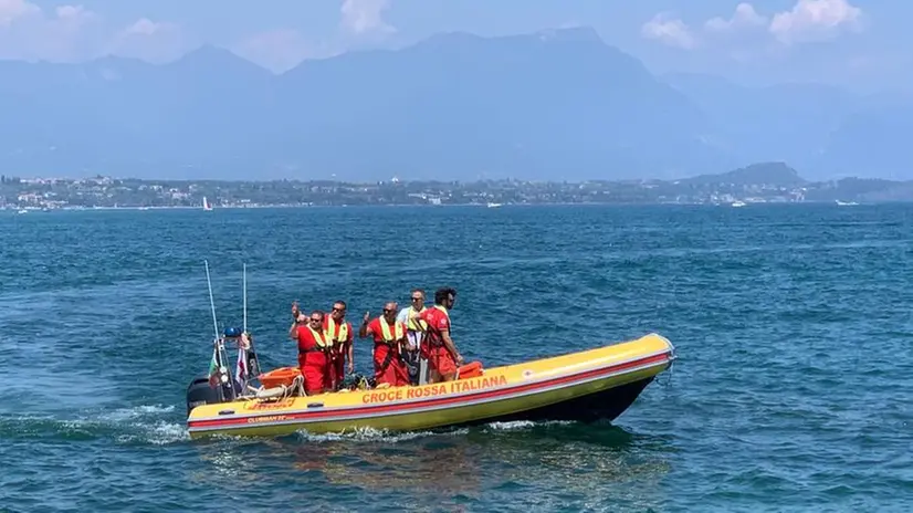 I soccorritori pronti ad affrontare l'estate sul lago di Garda