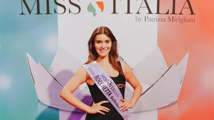 Simona Pavia ha conquistato le finali regionali di Miss Italia