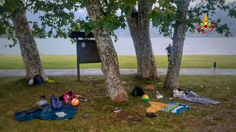 L'albero sotto cui avevano cercato riparo i due 16enni