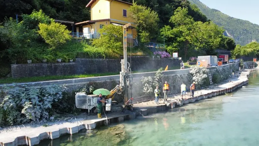 A Toline sono ripresi i lavori per la realizzazione della ciclabile - © www.giornaledibrescia.it