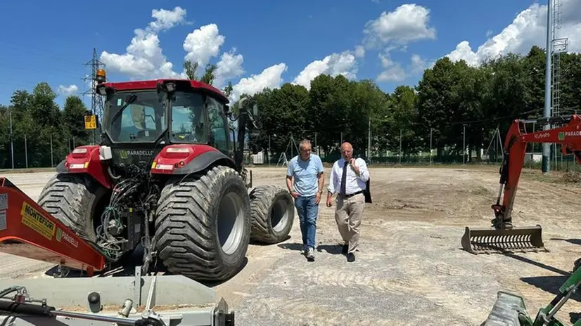 I lavori al centro sportivo di San Bartolomeo - © www.giornaledibrescia.it