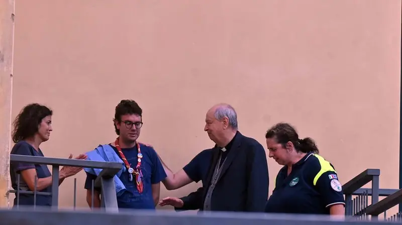 Il cardinale Oscar Cantoni, vescovo di Como, ieri a Corteno Golgi - Foto Gabriele Strada/Neg © www.giornaledibrescia.it