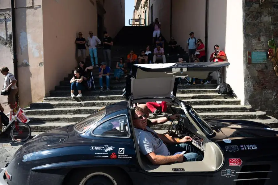 Mille Miglia 2023, il passaggio da San Miniato