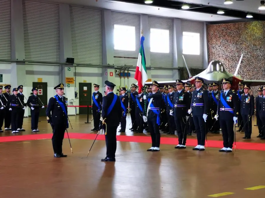 La cerimonia di saluto al Sesto Stormo all'Aerobase di Ghedi