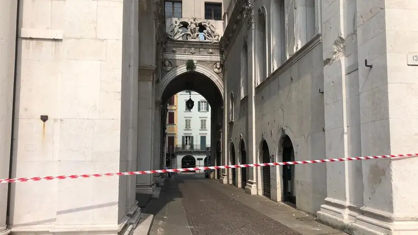 I calcinacci caduti a terra