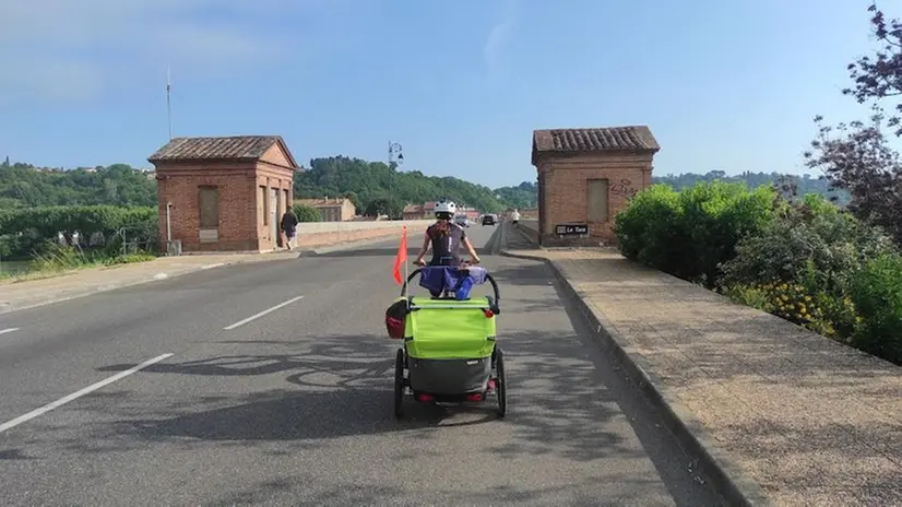 L'ultima tappa del viaggio della famiglia in biciletta