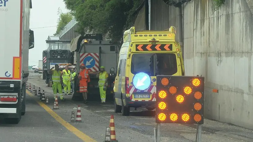 Infortunio fatale in A4, operaio muore tra Lonato e Desenzano