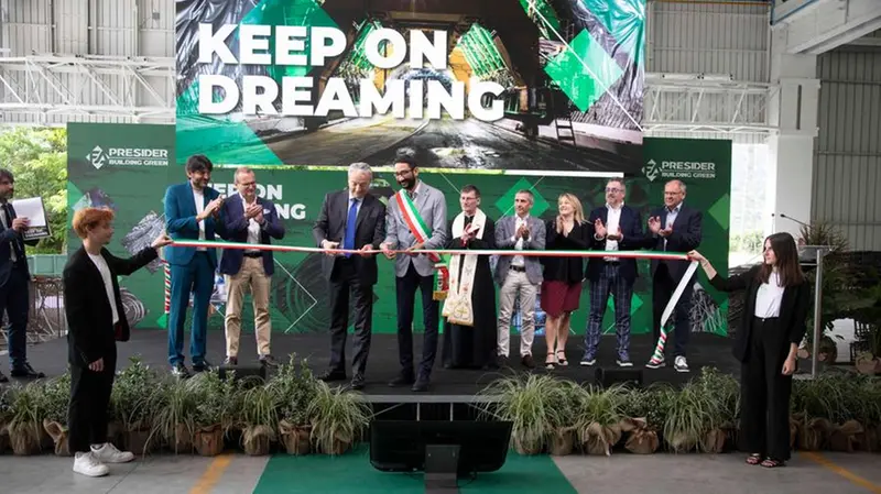 L'inaugurazione a Nave del nuovo stabilimento Presider