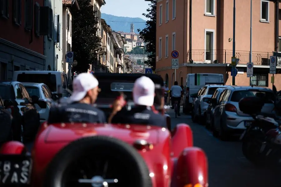 Mille Miglia 2023, il passaggio da Bergamo