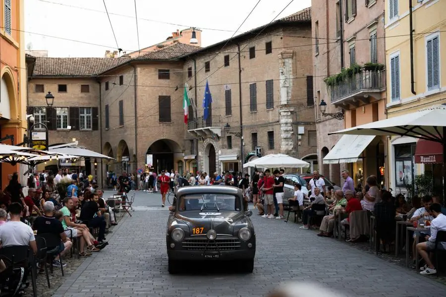 Mille Miglia 2023, il passaggio da Modena