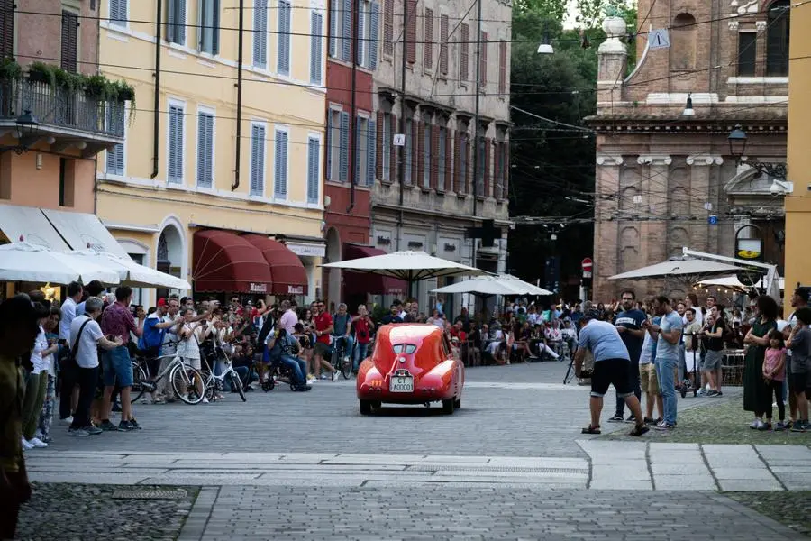 Mille Miglia 2023, il passaggio da Modena