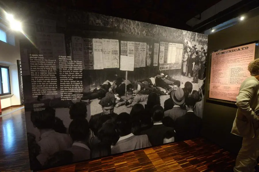 Le immagini in anteprima della mostra «L’ultimo fascismo» a Salò