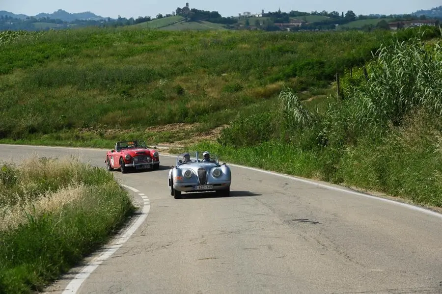 Mille Miglia 2023, il passaggio a Grana Monferrato