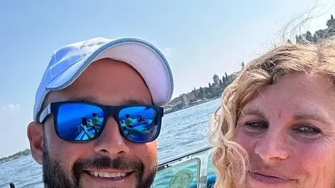 Chiara Bertoldi insieme alla troupe francese