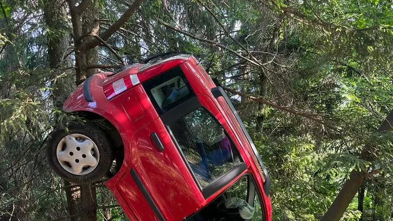 La panda del 93enne uscito di strada a Berzo Demo