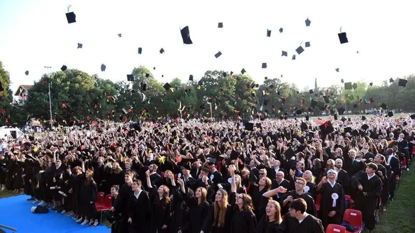 «Ad Maiora!», a Campo Marte l'UniBs in festeggia i suoi laureati