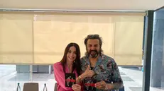 Omar Pedrini e Debora Massari alla presentazione del disco - © www.giornaledibrescia.it