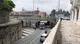 Via Corsica, camion si incastra sotto il ponte ferroviario